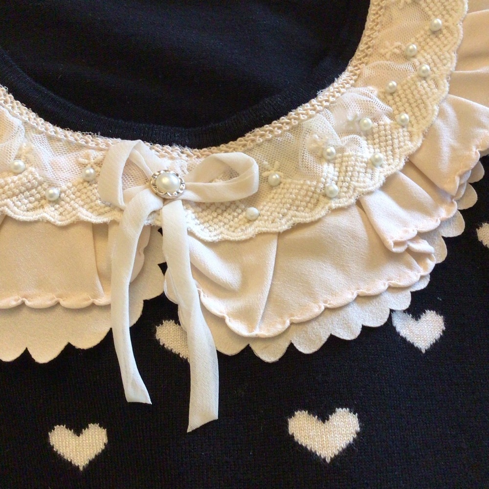 Womens Pullover Sweater Made in Korea Cottagecore Hearts Lace Collar Size Small. - Picture 8 of 10